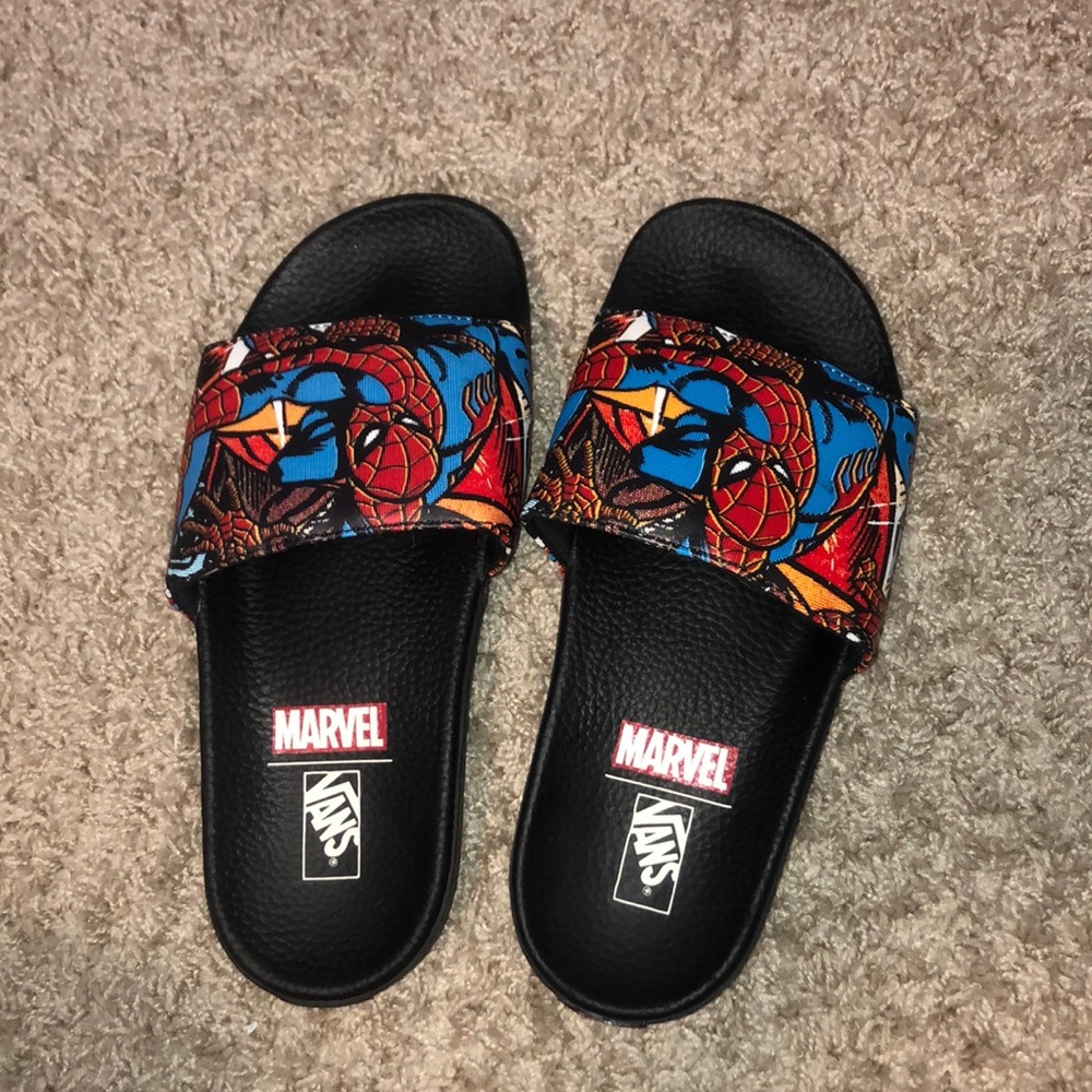 Marvel vans Spider-Man slips